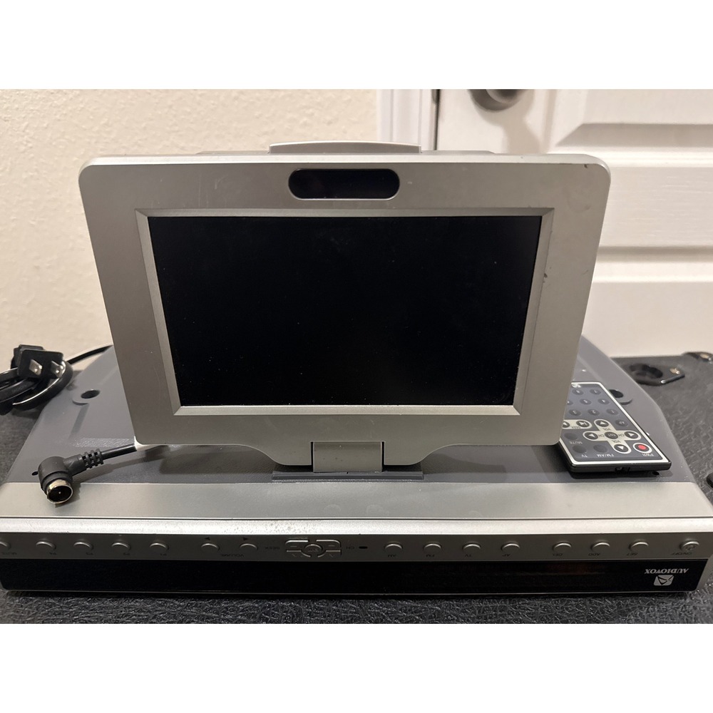 Audiovox Under Cabinet Flip Down TV AM FM Radio Clock Silver Black with Remote
